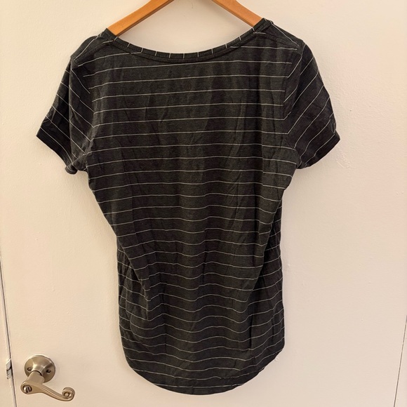 Lululemon Love Tee V-neck - Picture 3 of 4